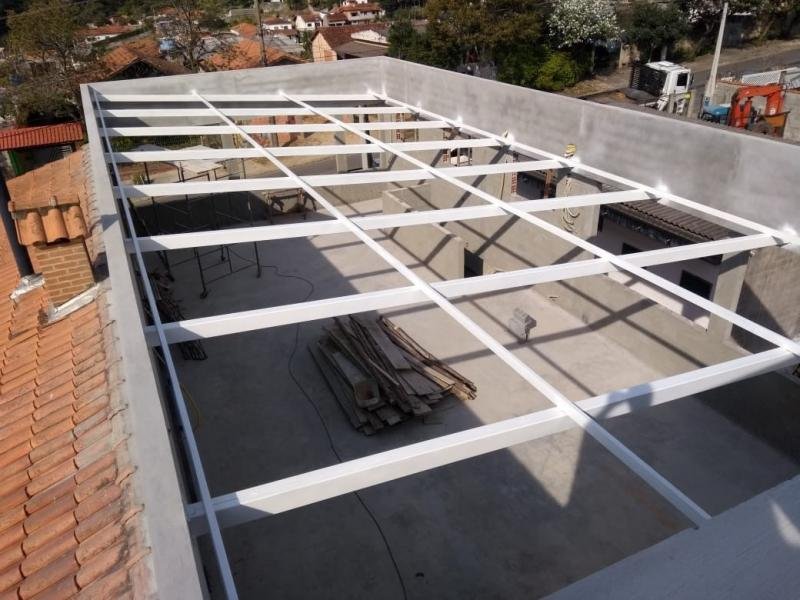 Estrutura metálica telhado
