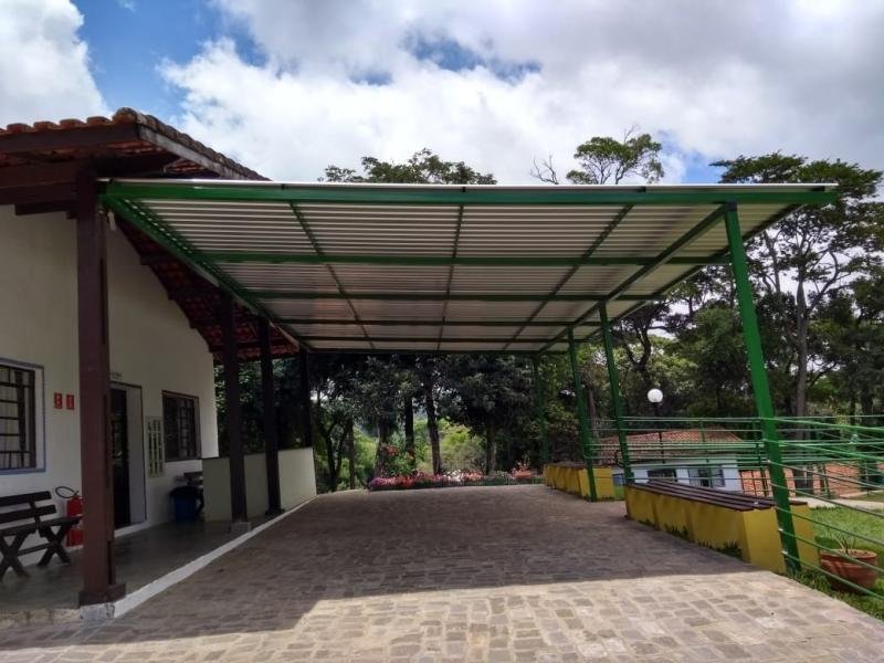Coberturas metálicas para garagem
